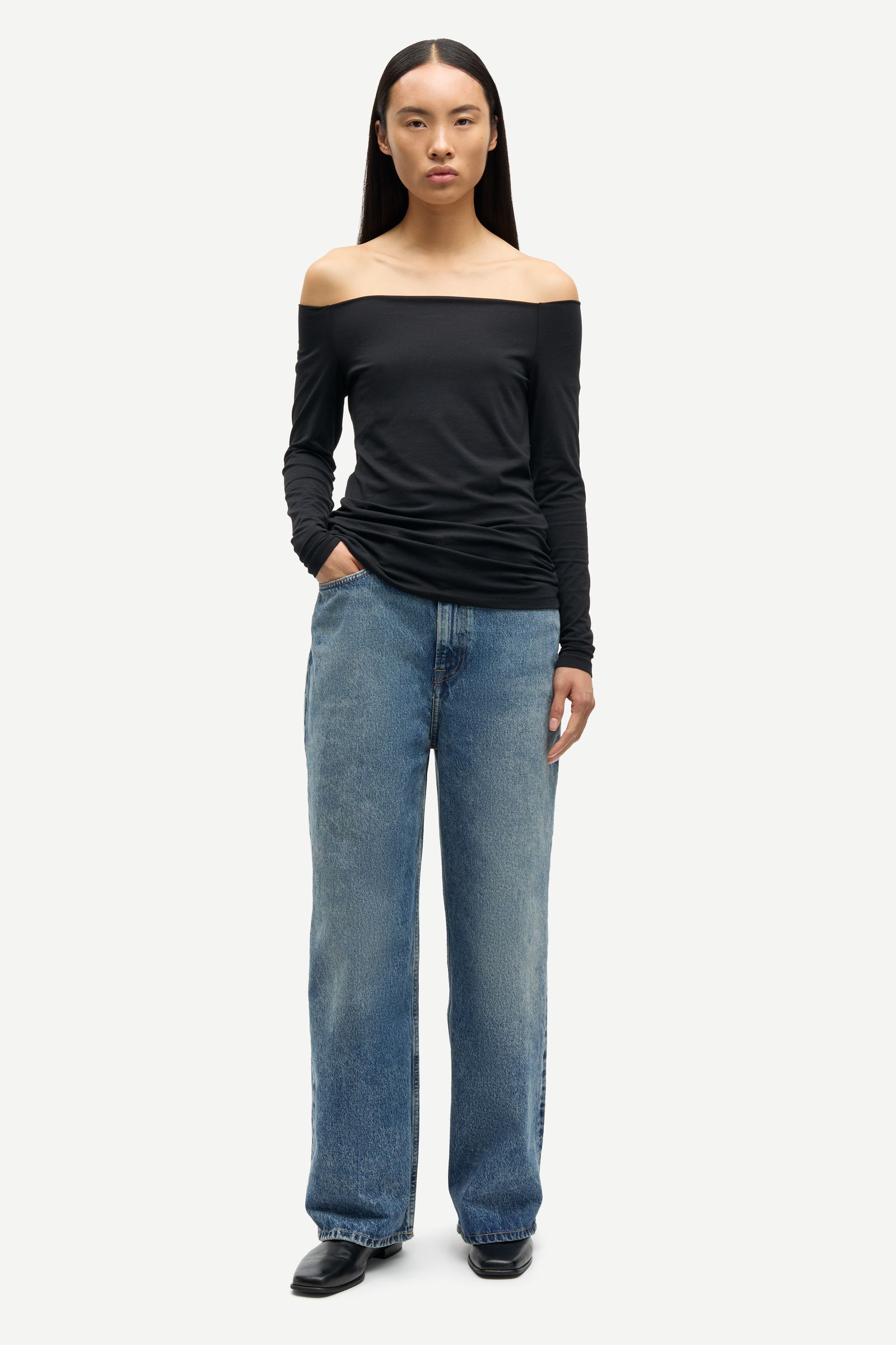 11194_F00001550-CLR000021-05-