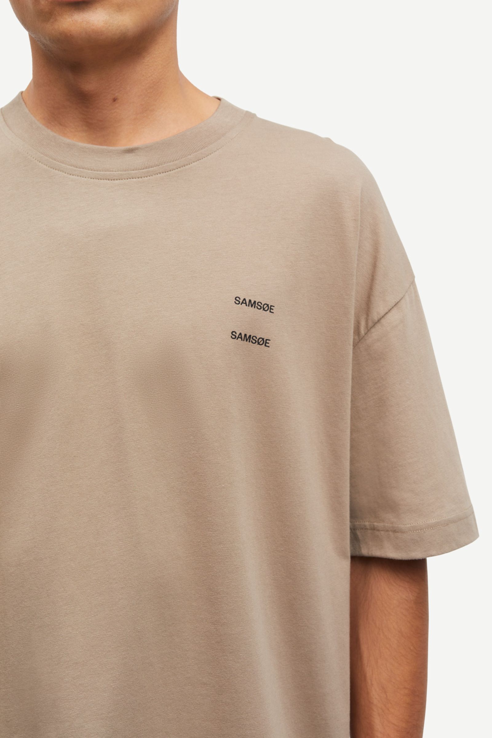 Joel t-shirt 11415 Greige | Samsøe Samsøe® Joel t-shirt 11415 Greige | Samsøe Samsøe®