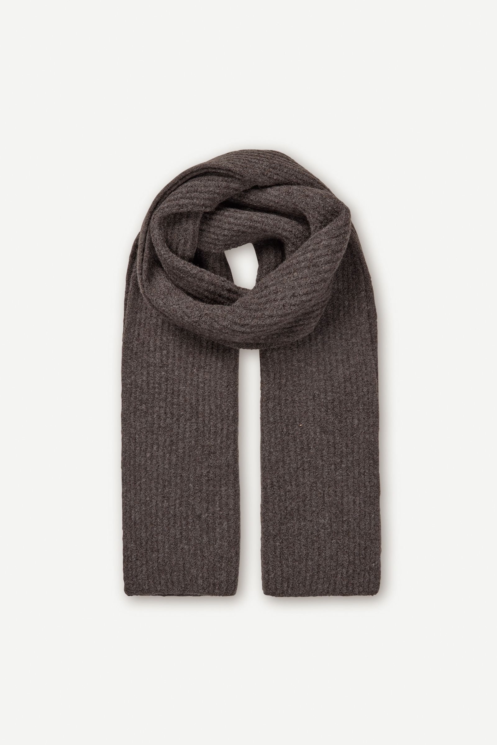 sa.0005AW24 / huge scarf. / gray ソロイスト 【公式通販】