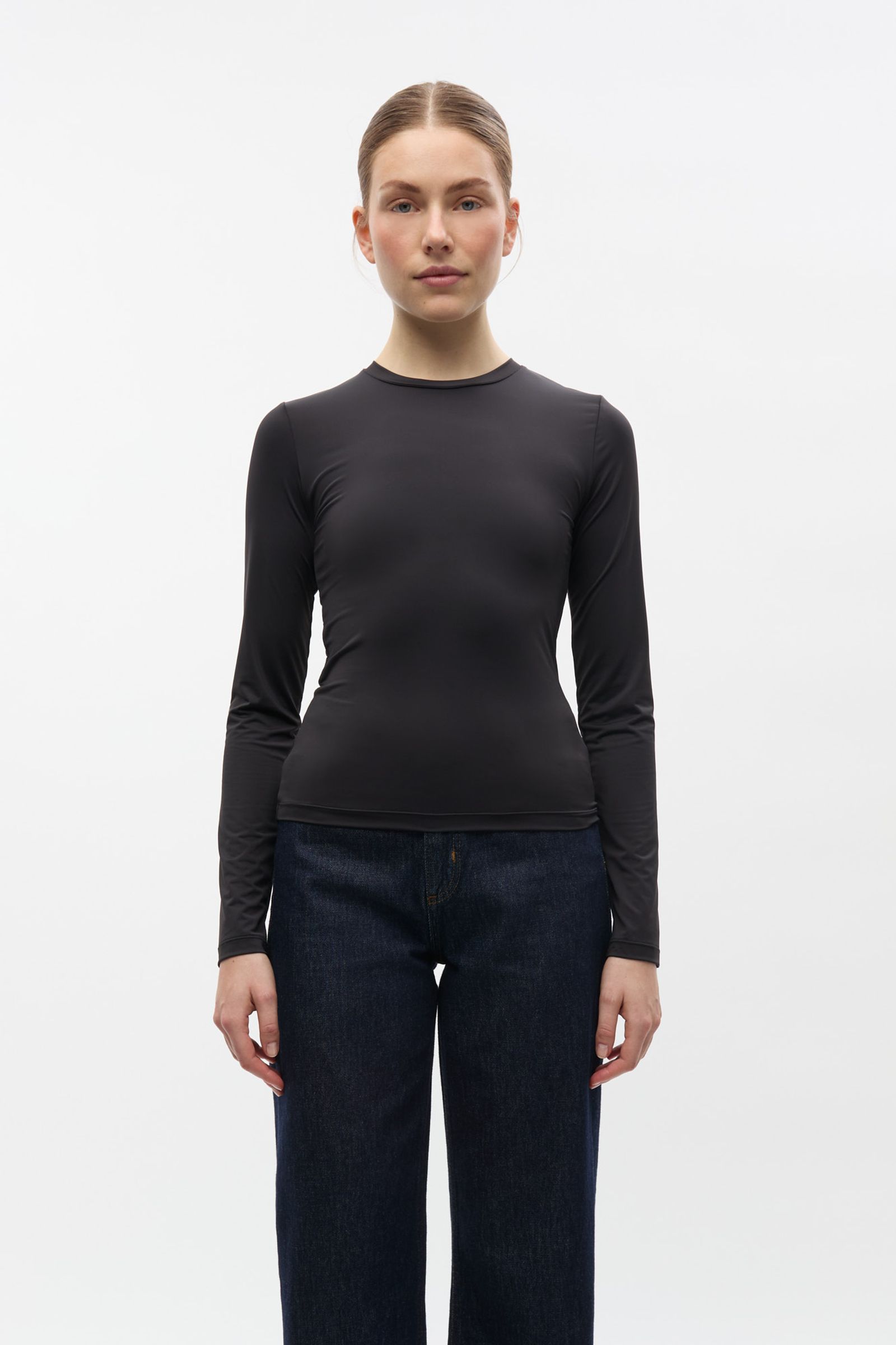 17415_E24900019-CLR000123-1-