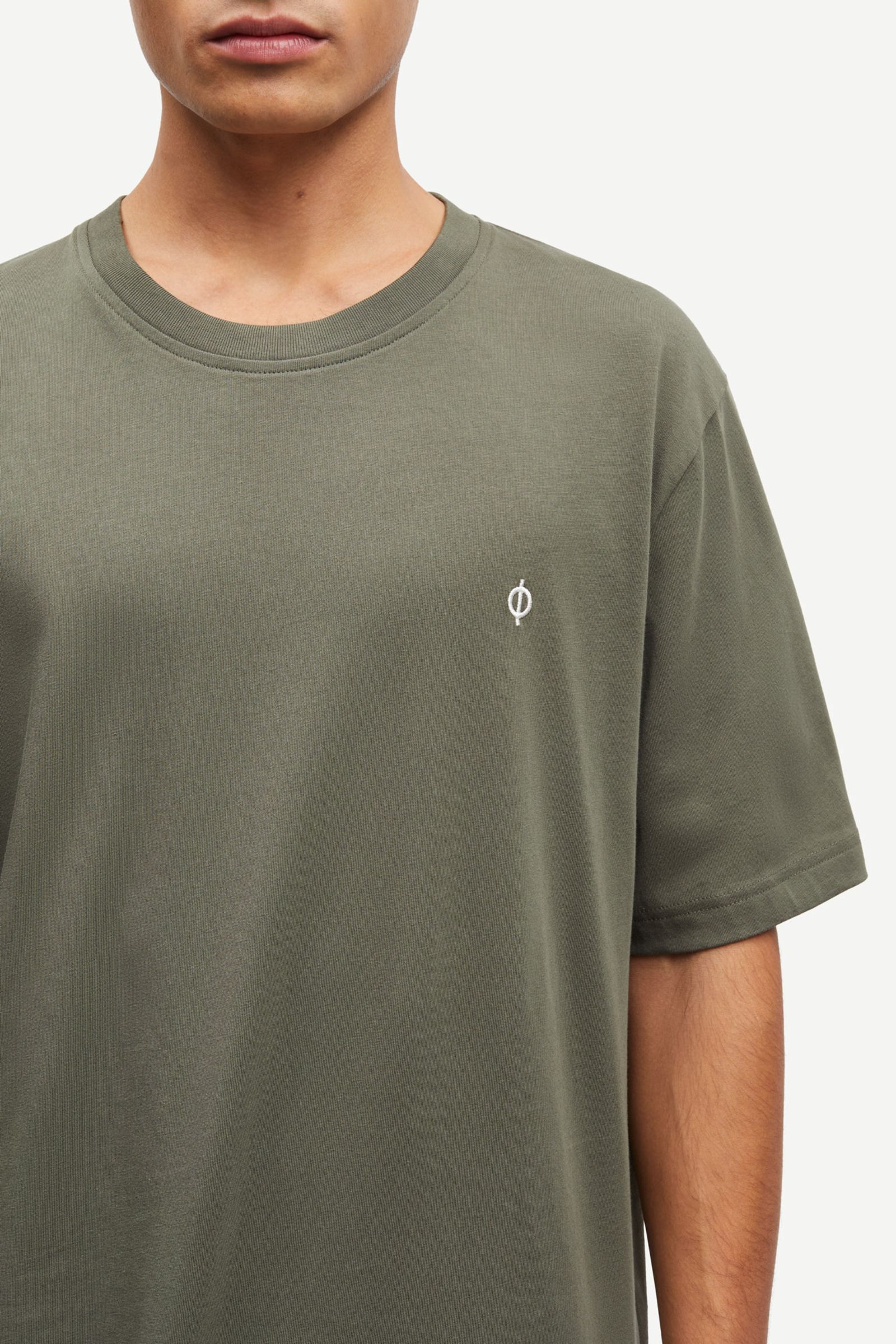 『SAMSOE SAMSOE』SAOTTO T-SHIRT Tシャツ 20643_M25100064-CLR002207-01-