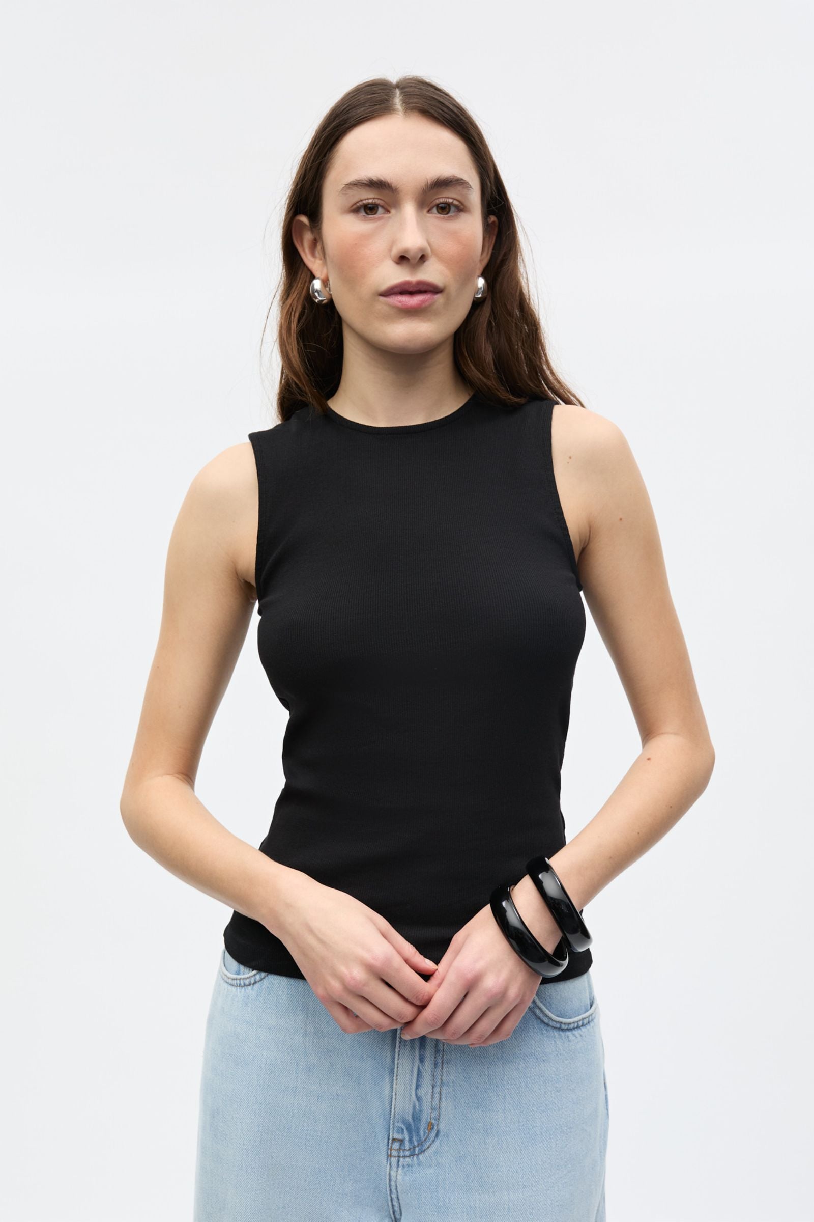 Enally Sl B Tee